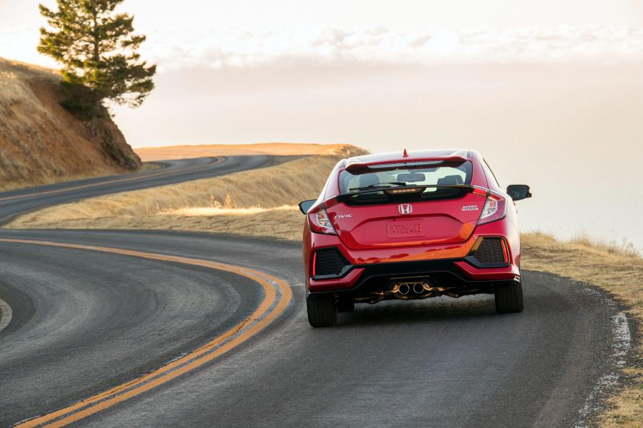  Honda Civic Sport Touring Hatchback (FK7) 2016 года  (NA) (фото 21 из 55)